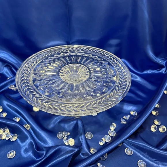 Shannon crystal round footed cake stand - Picture 3 of 10